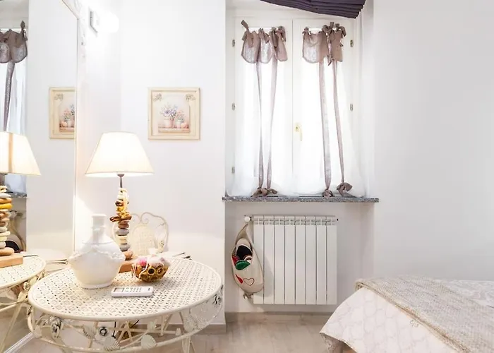 Διαμέρισμα Elegant Triplex Townhouse With Luxe Terrace