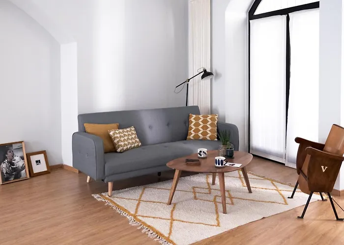 Апартаменты Comecasa Bright Flat With Private Terrace *