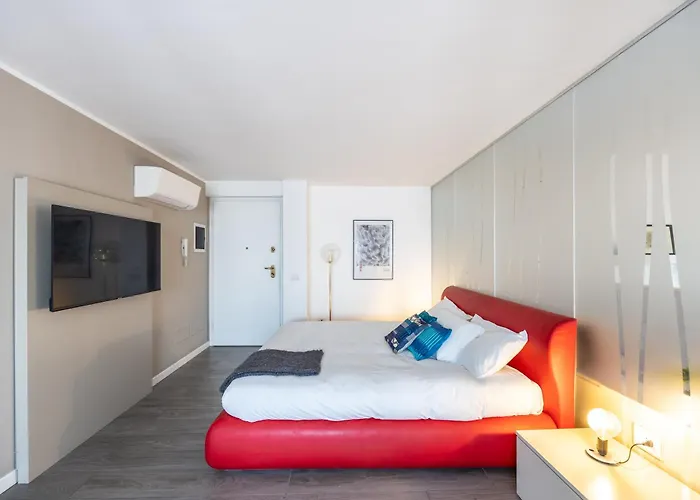 Bocconi's Nest - Close To Duomo With Terrace Apartamento