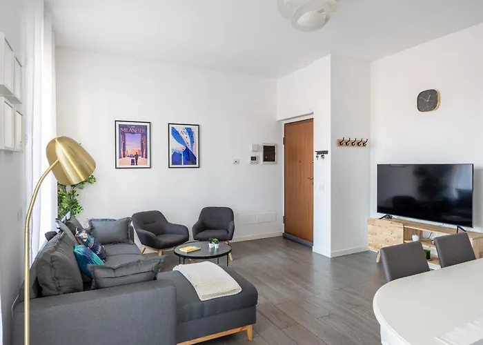 Bocconi's Nest - Close To Duomo With Terrace *