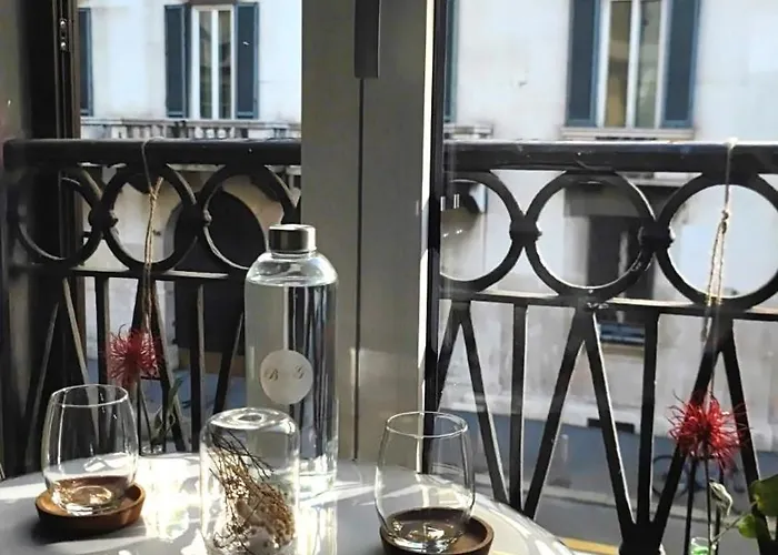 B And G San Babila- Luxury In The Heart Of - Design District Penzion