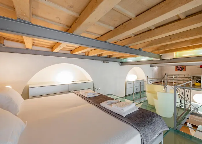 Royal - Centro Brera Daire