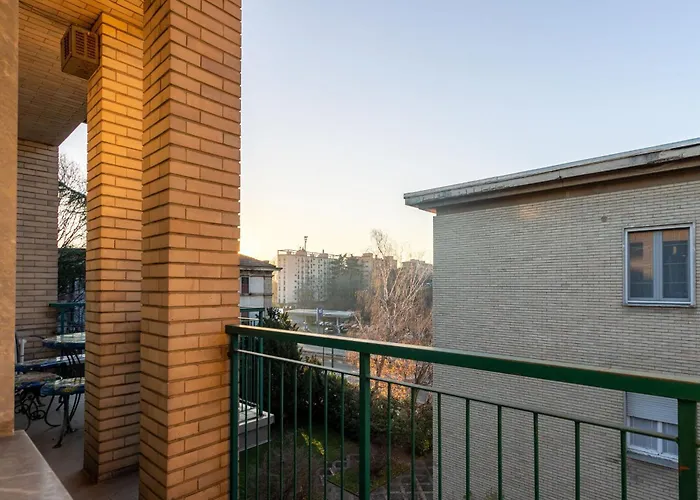 Apartment Serra 2br With Terrace By Halldis *