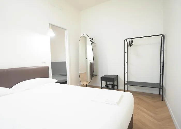 Brera Livings - Luxury Apartment, Full City Center アパート ミラノ