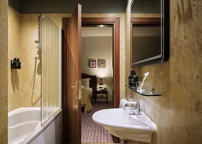 Hotel Max Brown Missori, Part Of Sircle Collection 4*