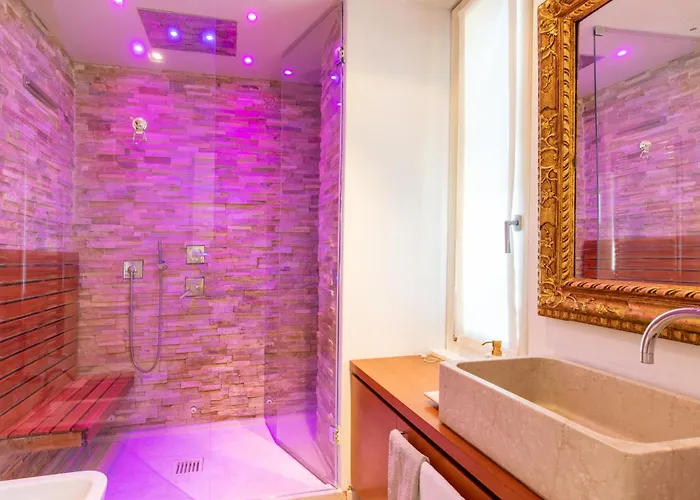 Lägenhet Porta Venezia- Design Apartment, 2-bedrooms, Netflix, Wifi Milano