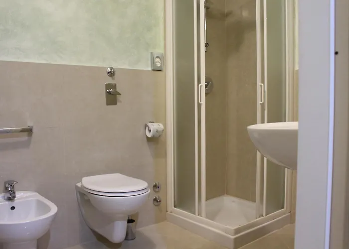 فندق كلَب 3*