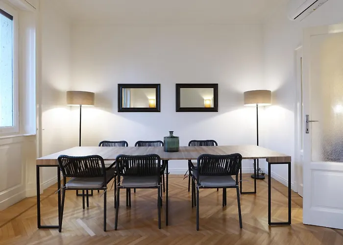 Adelaide Elegant Lägenhet Milano