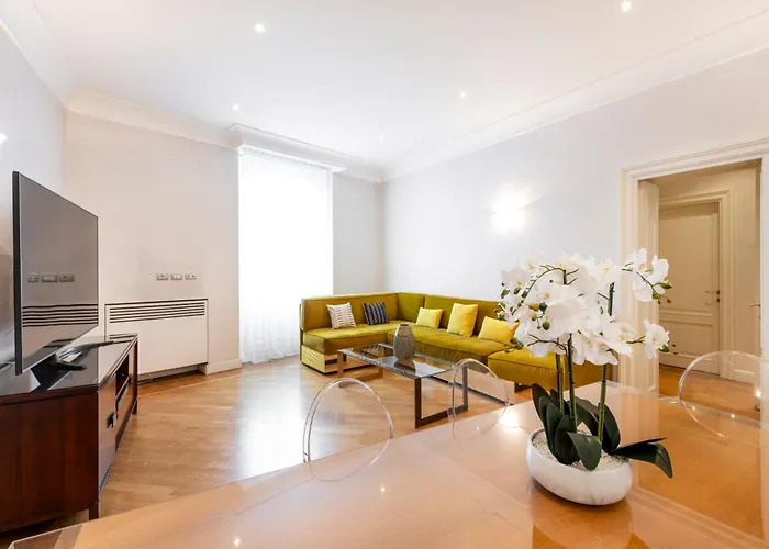 Royal - Centro Brera Daire