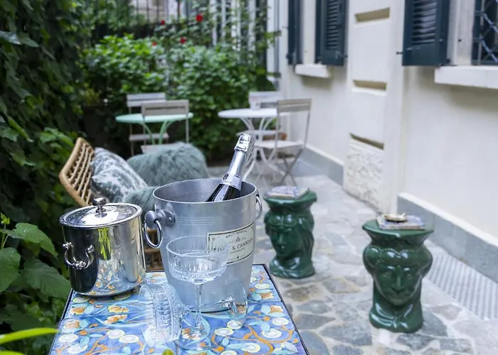 Luxury Bohemian With Private Garden In