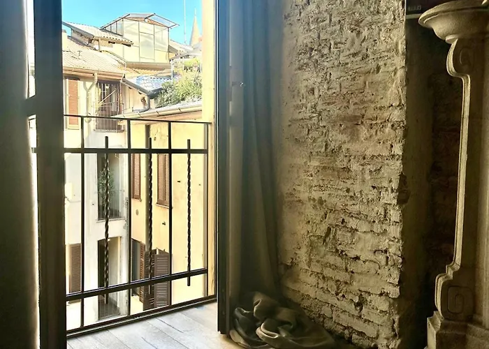 Charming And Design Attic Loft In Coolest Area Navigli Ticinese Appartamento Milano
