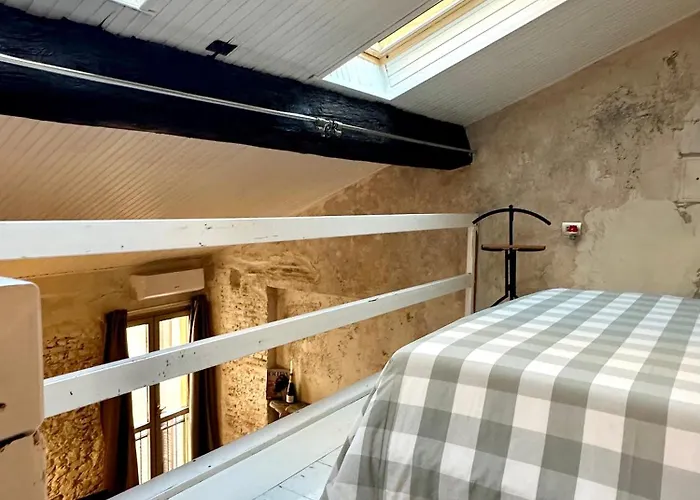 Charming And Design Attic Loft In Coolest Area Navigli Ticinese