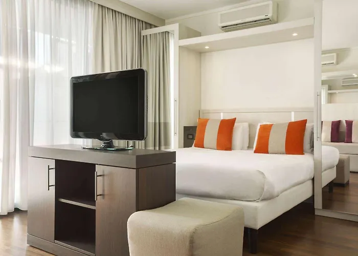 Ramada Plaza By Wyndham Hotel