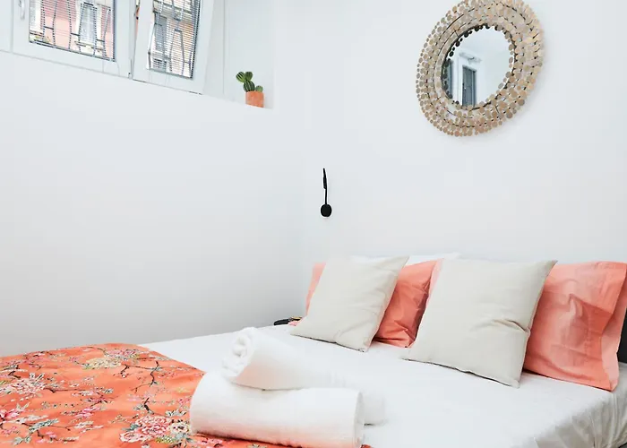 Apartman Urban Flats Modern Few Minuts From Duomo *