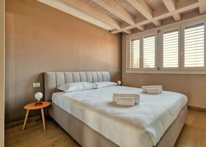 Διαμέρισμα Joivy Elegant With Parking And Balcony