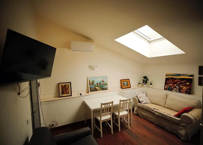 Hosting Dreams Attics - Duomo Milaan