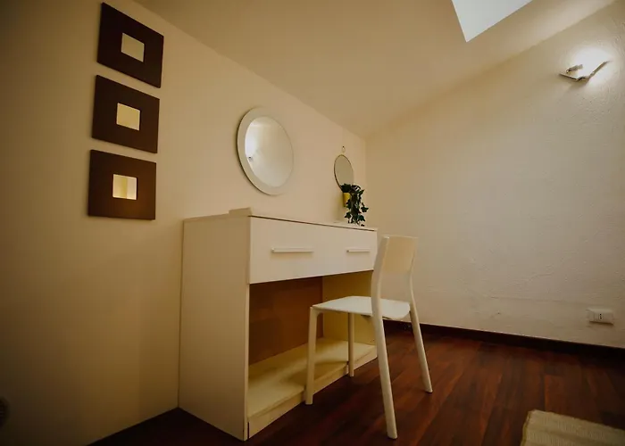 Appartement Hosting Dreams Attics - Duomo