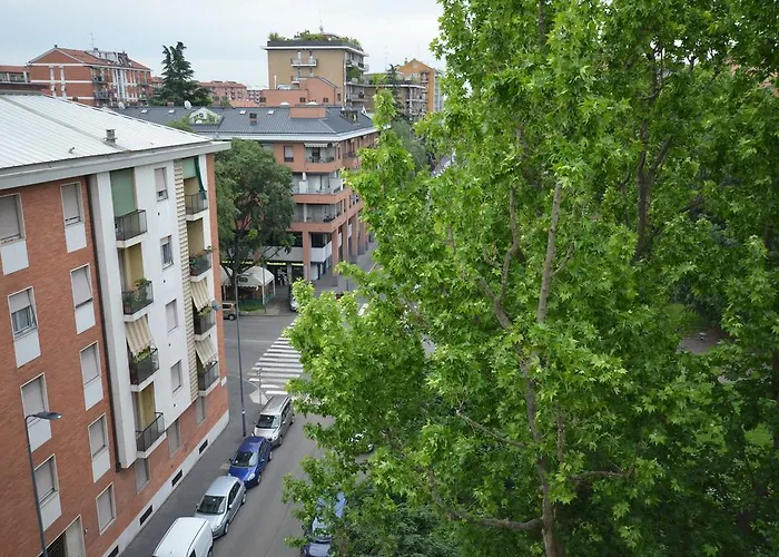 Inganni * Milán
