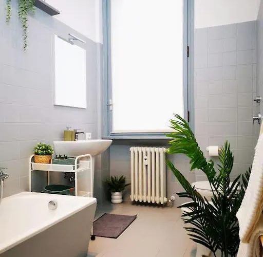 Sunny Flat 50 Meters From The Metro * Mediolan