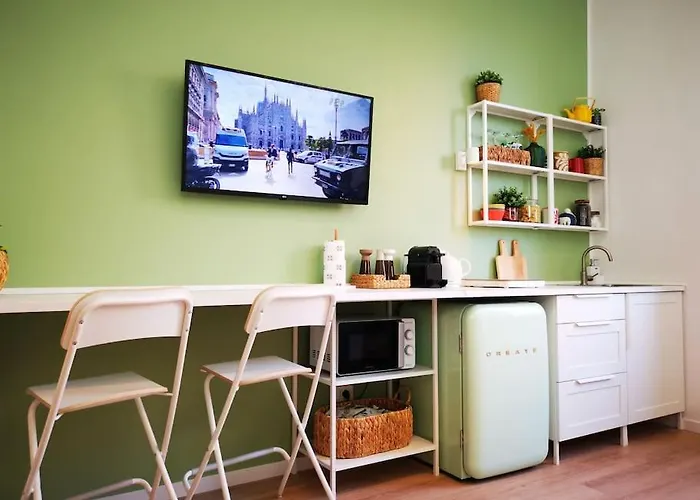 Sunny Flat 50 Meters From The Metro * Mediolan
