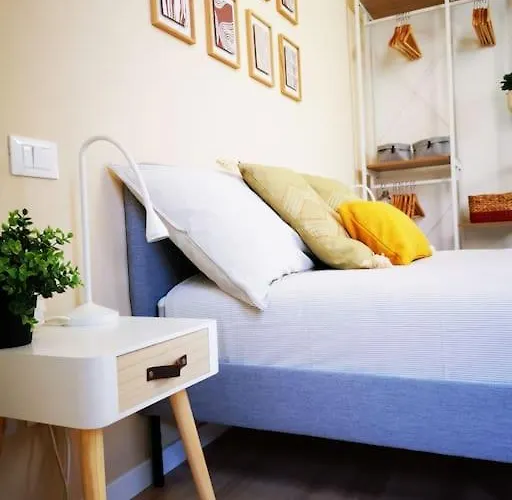 Sunny Flat 50 Meters From The Metro * Mediolan