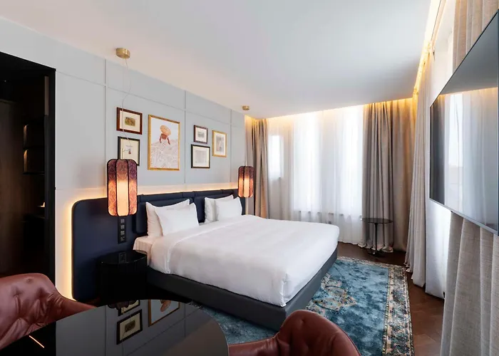 Hotel Radisson Collection Hotel, Santa Sofia