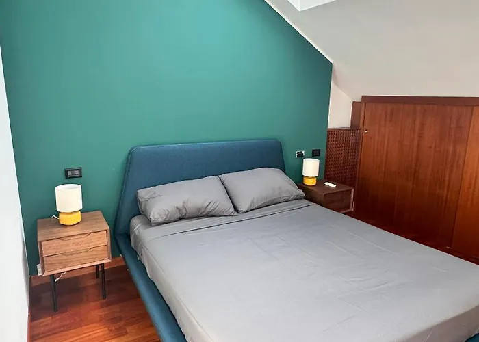 Con 2 Da Letto Navigli + Parcheggio Per 2 Auto * Mediolan