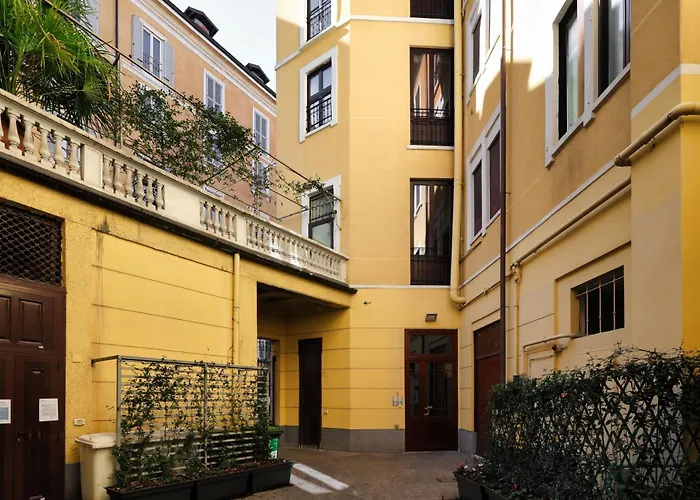 Apartment Just Urban - Sunny 2br Flat In The Heart Of - M2 And M4 Metro