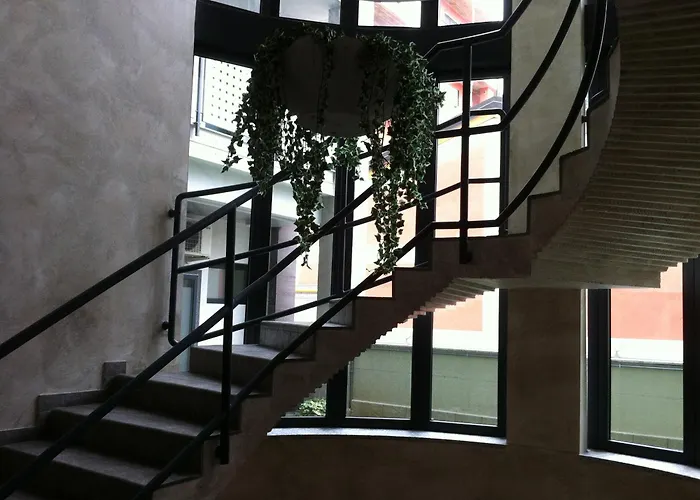 מלון Acca Palace - Aa 4*