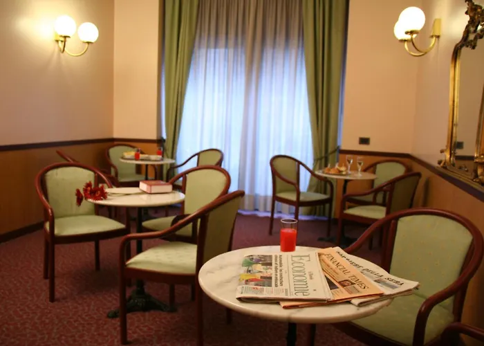 Hotel Albert Hotel 3*