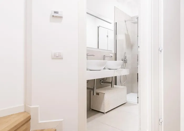 Easylife - - Nirone 8 - Duomo Milán