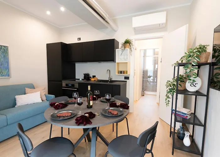 Ihost Luxury -free Parking- Plana 6 *