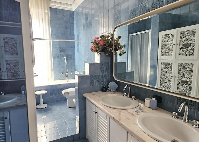 Homegallery - Elegante Milanese Apartman *
