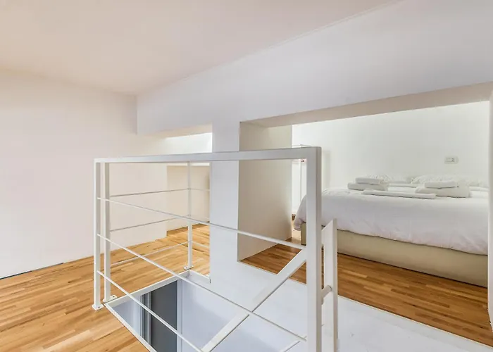 Brand New 5 Pax Wifi Corso Sempione *