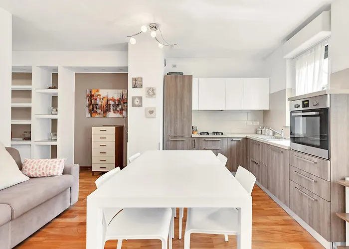 Daire Alessia's Flat - Perini Milano