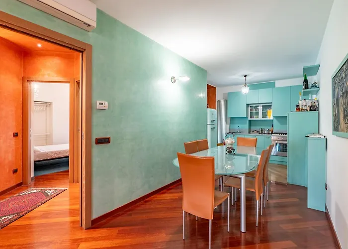 Magnifico - Porta Venezia - Wifi Apartment Milan