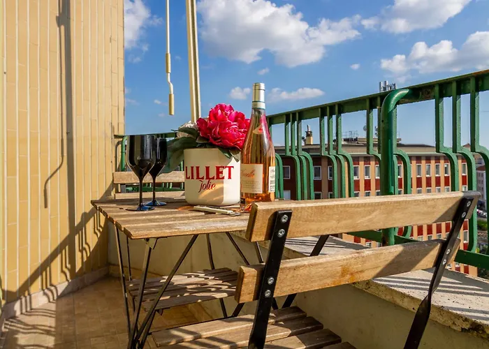 Moderno Navigli Milano:two Jacks