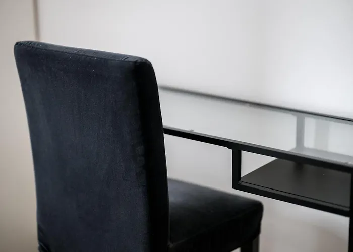 Airguest Station Apartment *