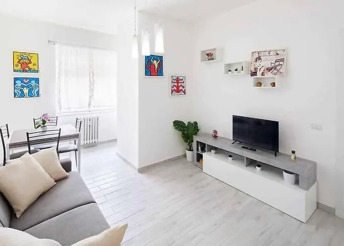 Sunny San Siro Stadio Apartmán *