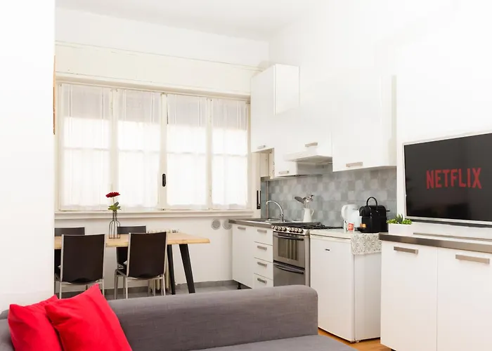 Artstay - Garibaldi Tower, Near Metro Station M5, M2 Appartement