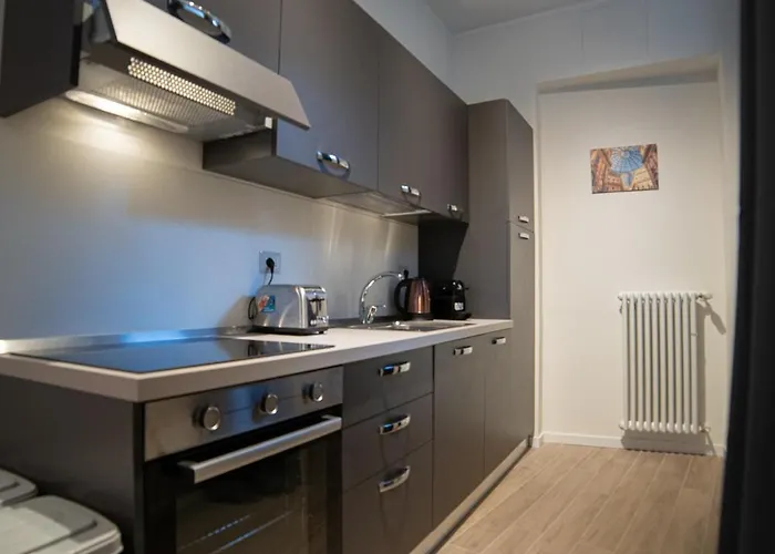 Rifugio Milanese Con Parcheggio Privato, Ambiente Tranquillo E Convenienza Апартаменты