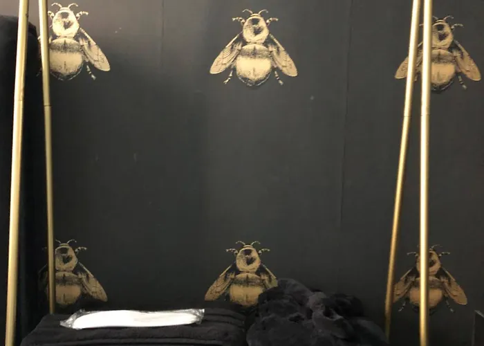 Lippi 42 With Private Garden Milan