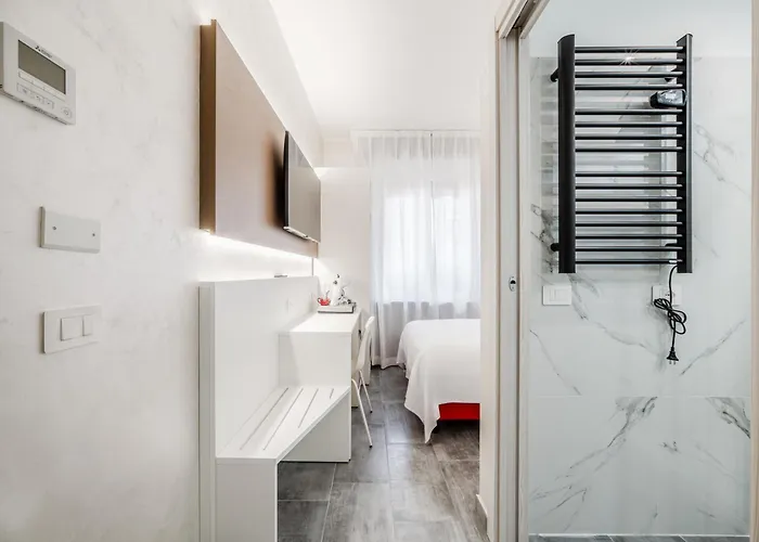 Navigli Pensión 4*