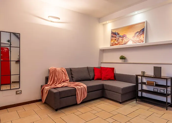 Daire Romantic Navigli - 15min Duomo - Free Parking *