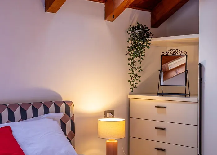 Romantic Navigli - 15min Duomo - Free Parking Daire *