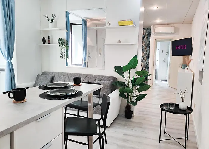 Apartment S&m 