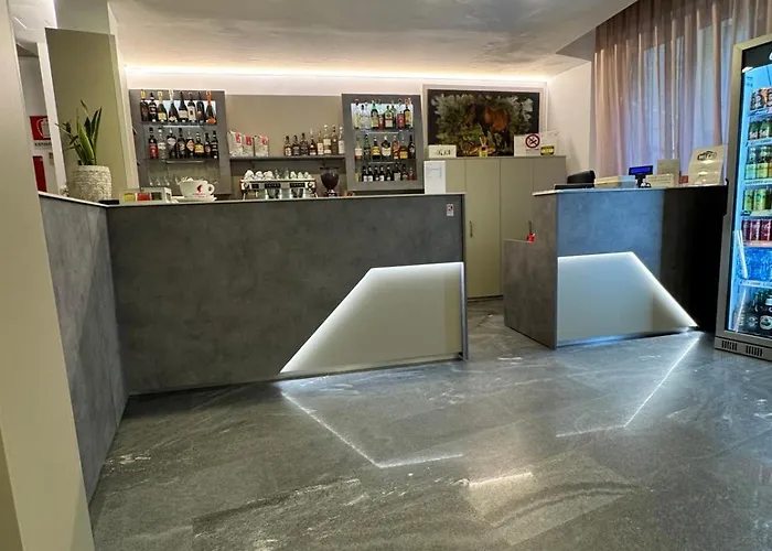 Hotel Parma 2*