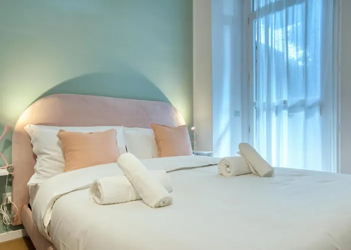 Italianflat - Elegant With Balcony In Navigli Milan