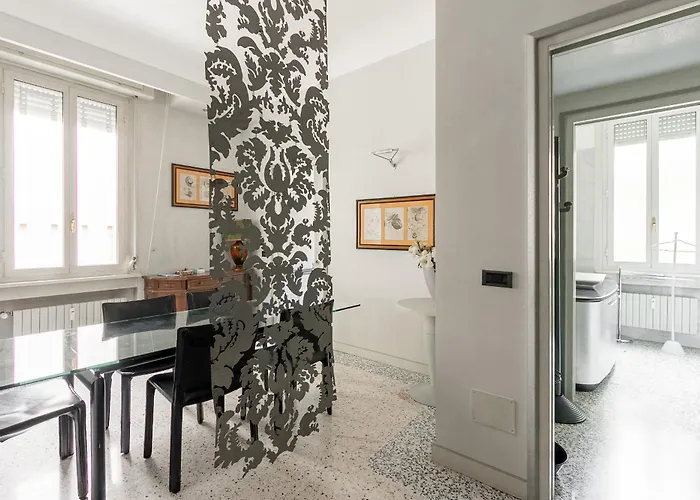 Apartmán Homycare Stylish With Jacuzzi & Balcony Steps From Duomo