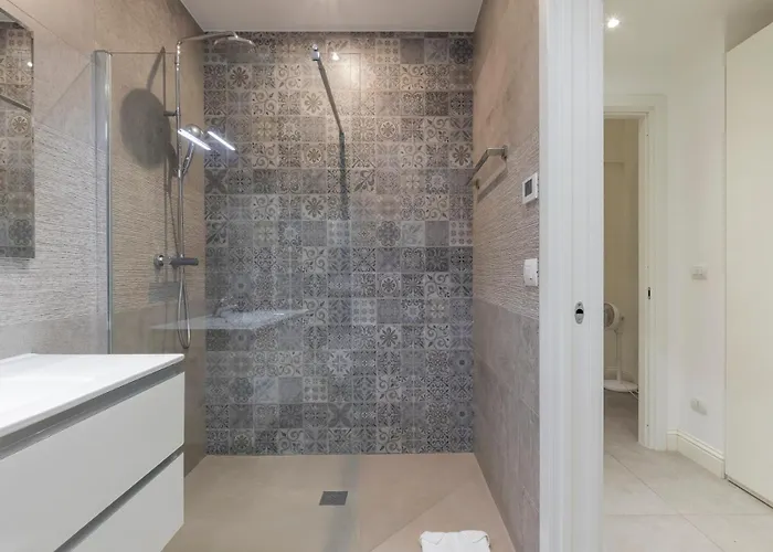 Xenia - Modern Three-room In Moscova Area 米兰